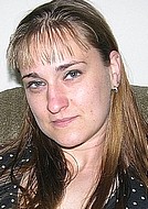 Mature Housewife Strips And Spreads