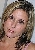 Amateur First Timer Milf Modeling Nude