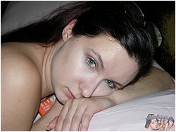 Trueamateurmodels.com - Violet Spice Modeling Nude At Amateur Shoot