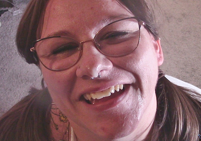 kittyn-blowjob-cumshot-facial-01