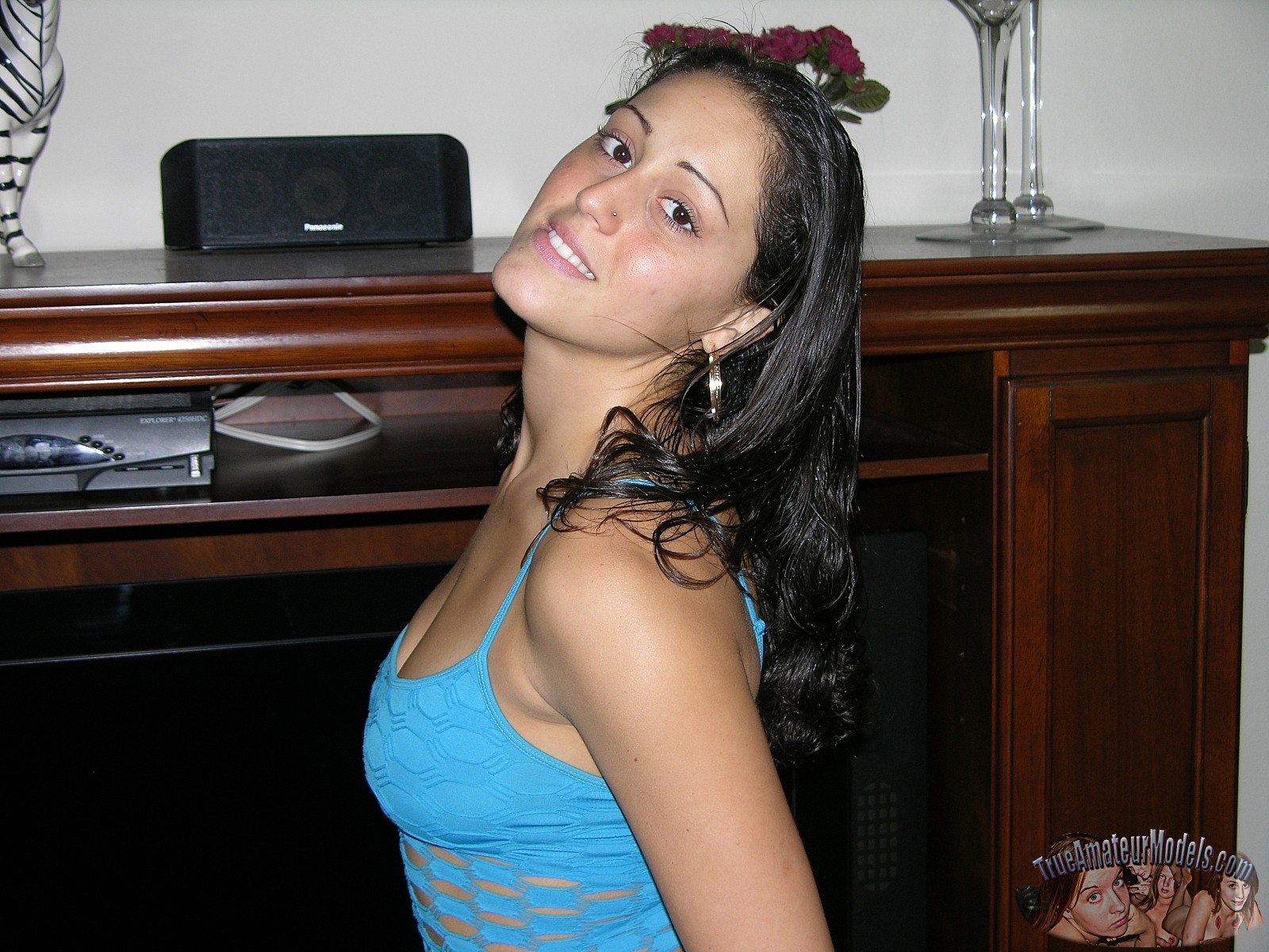 1600px x 1200px - Nude Hispanic Amateur Girl - Melina